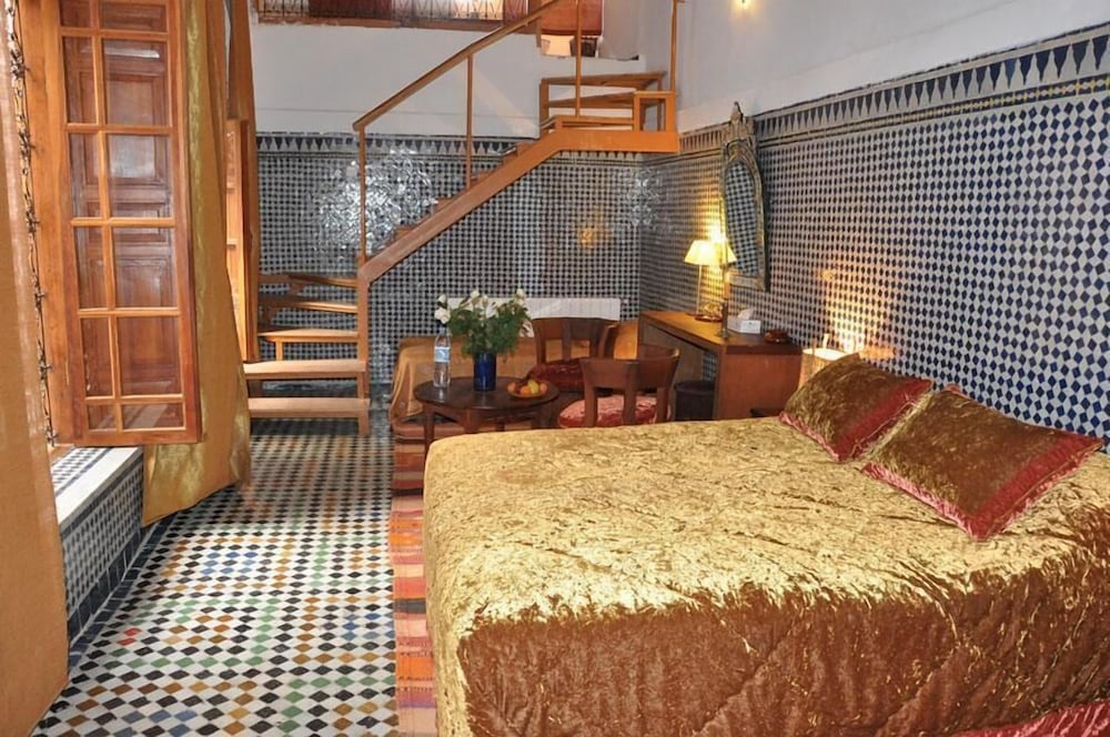 Riad Au 20 Jasmins 9/49