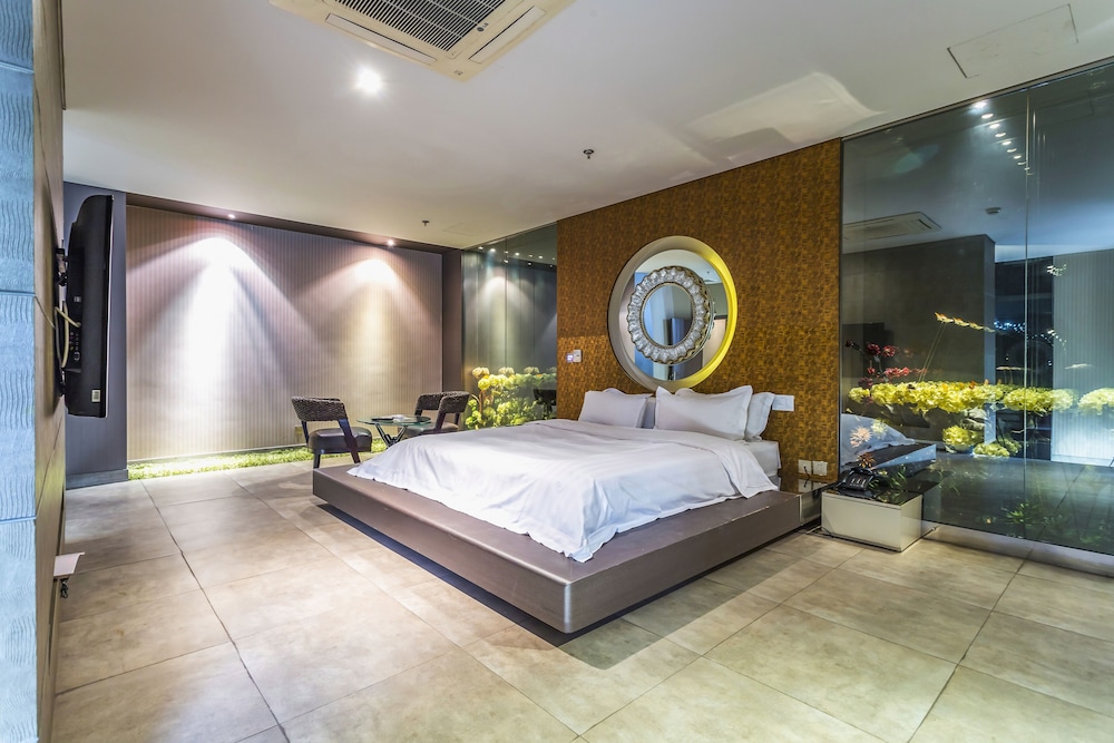 Qingdao Hengbo Hotel 5/29