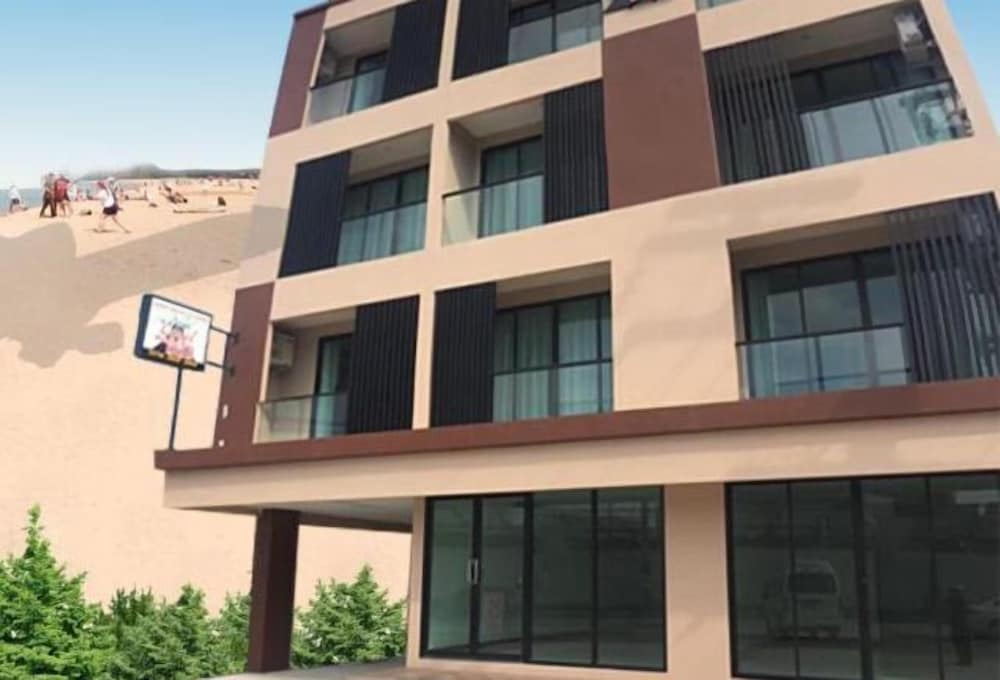 Louis' Runway View Hotel - SHA Extra Plus 4/37