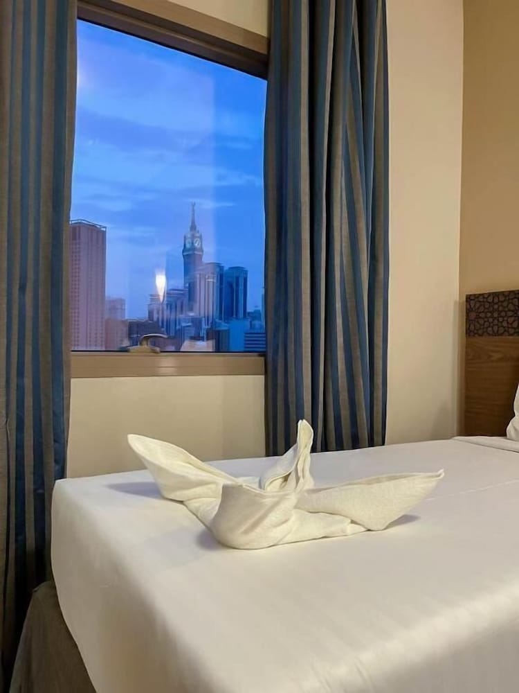 Hussein Hassan Ali Bayari Hotel 41/61