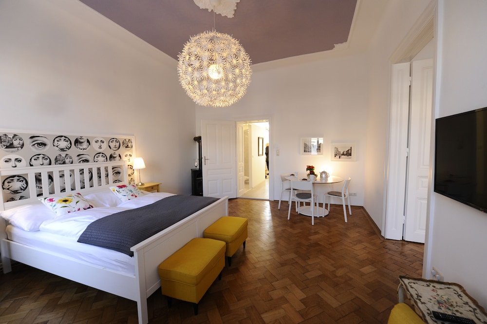 Leuhusen Boutique Apartments 14/44