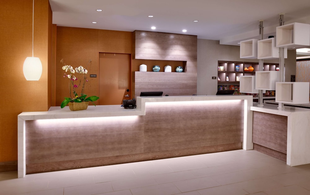 Lobby at Hyatt House Salt Lake City Downtown, SALT LAKE CITY - UT
