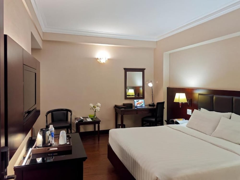 Nhat Ha 2 Hotel 12/50