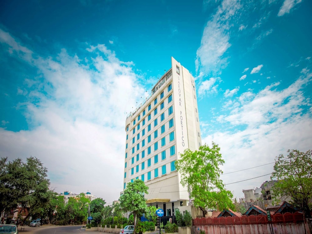 Sarovar Portico Jaipur 4/66