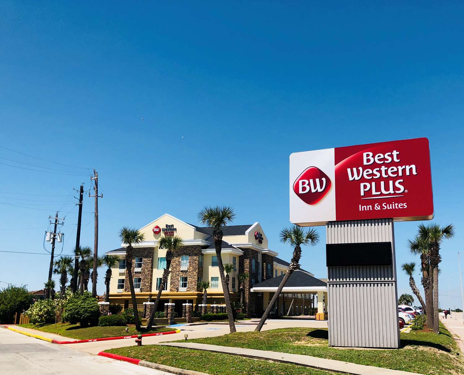 Best Western Plus Seawall Inn and Suites By The Beach 23/24