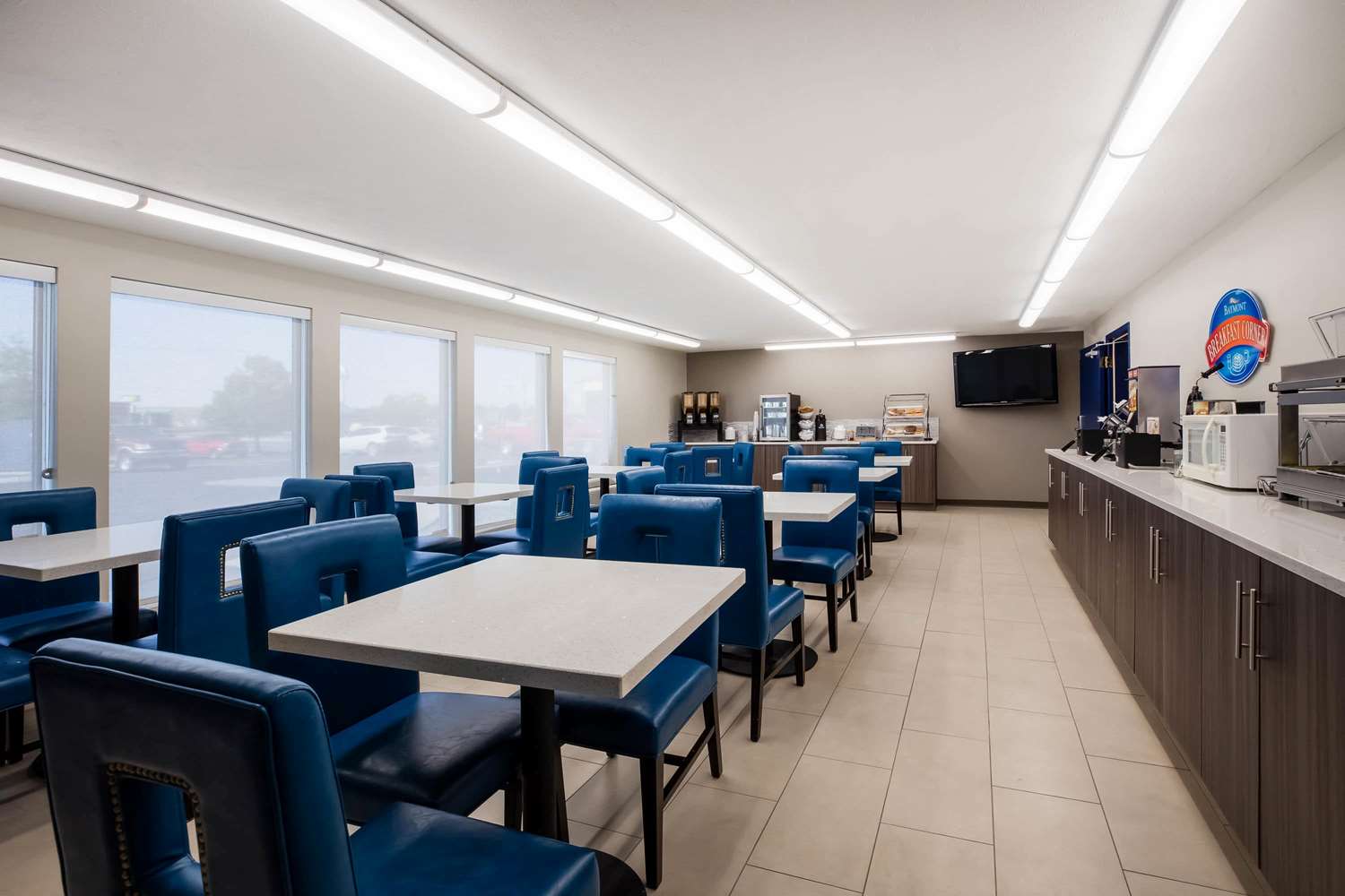 restaurant cafeteria