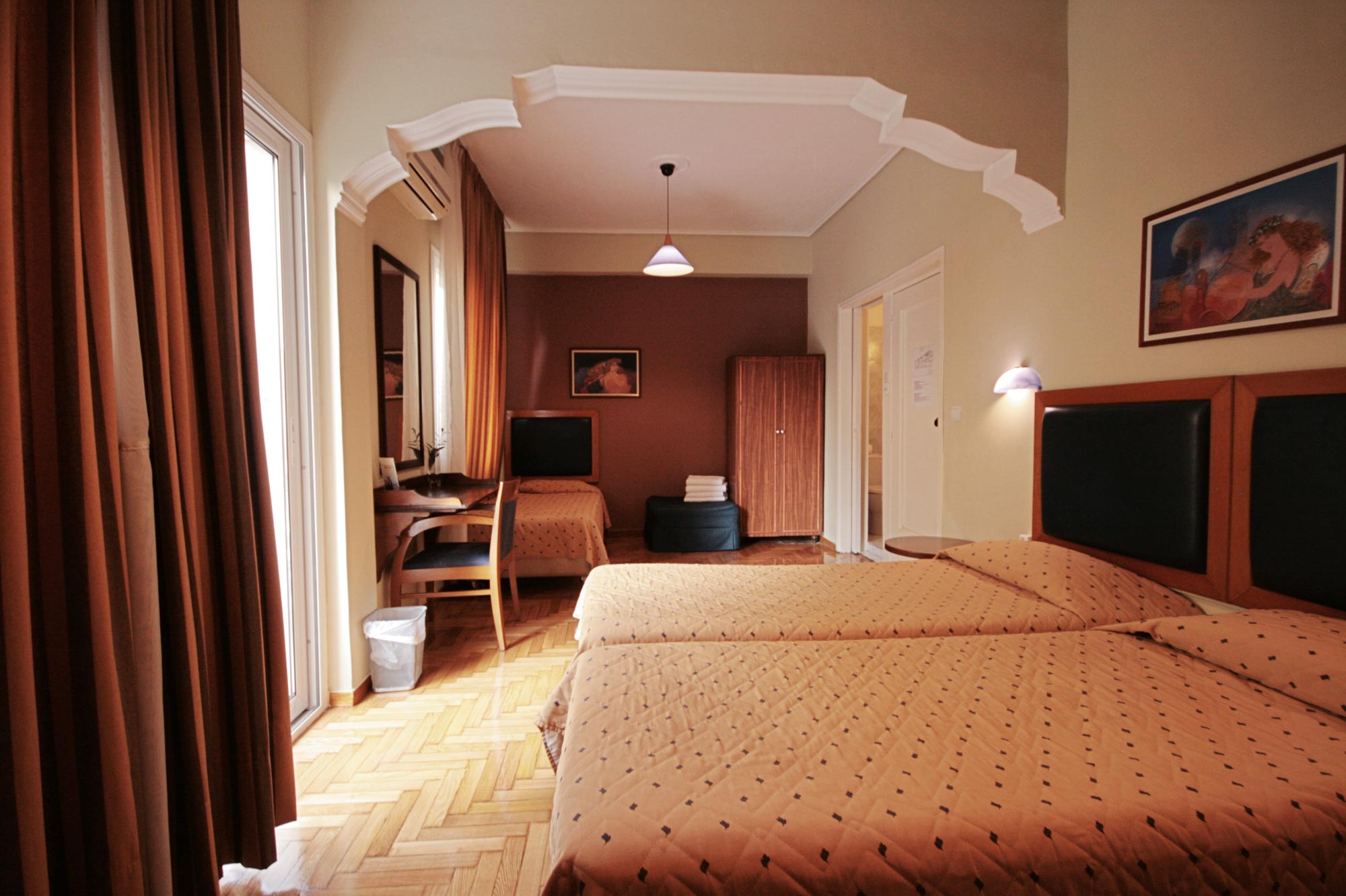 ROOM, DOUBLE BED, ACROPOLIS VIEW