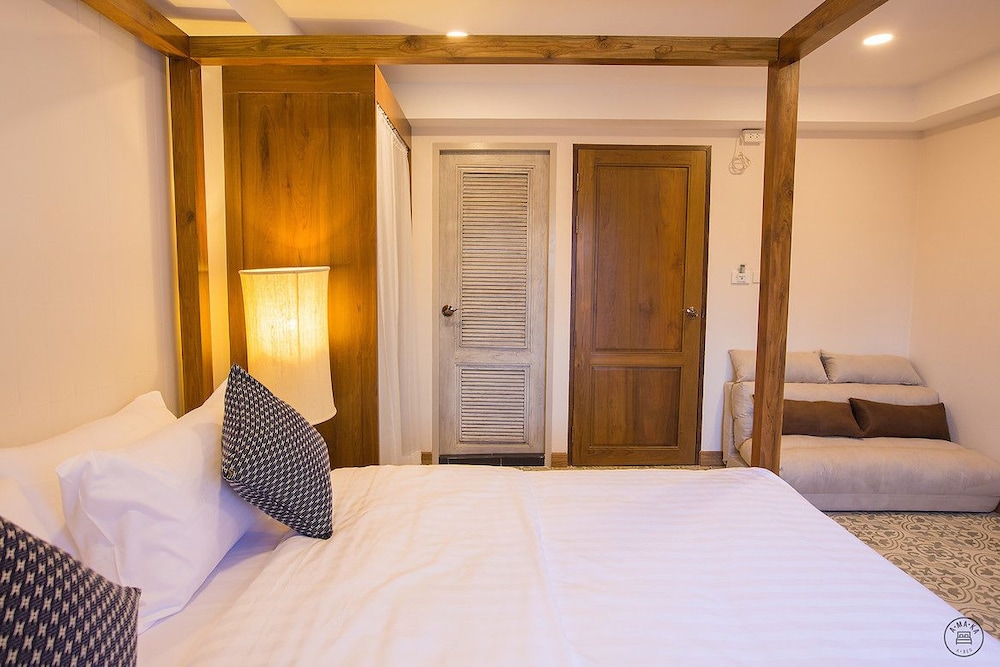 Amaka Bed Breakfast 14/67