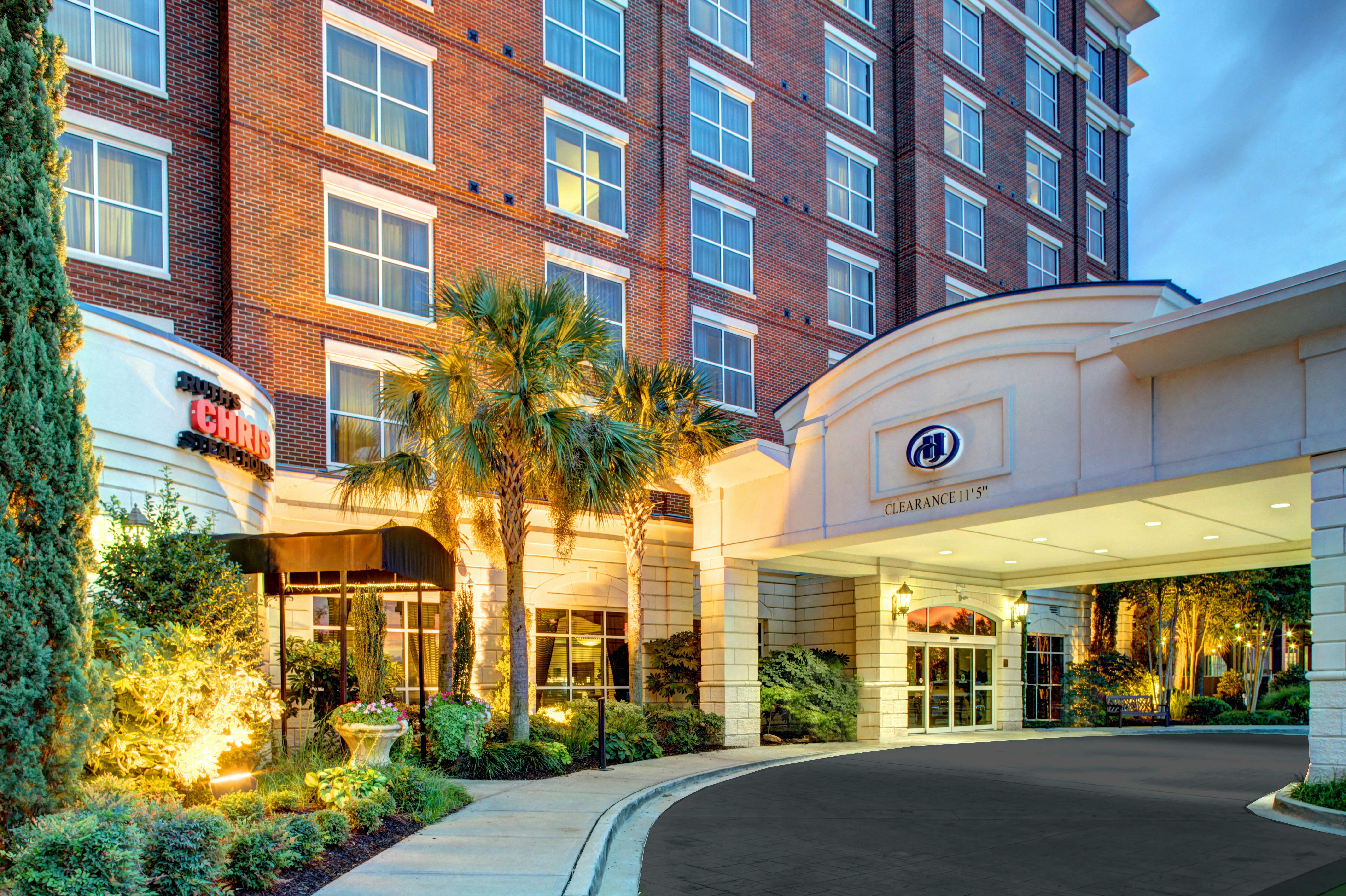 HILTON COLUMBIA CENTER 52/53