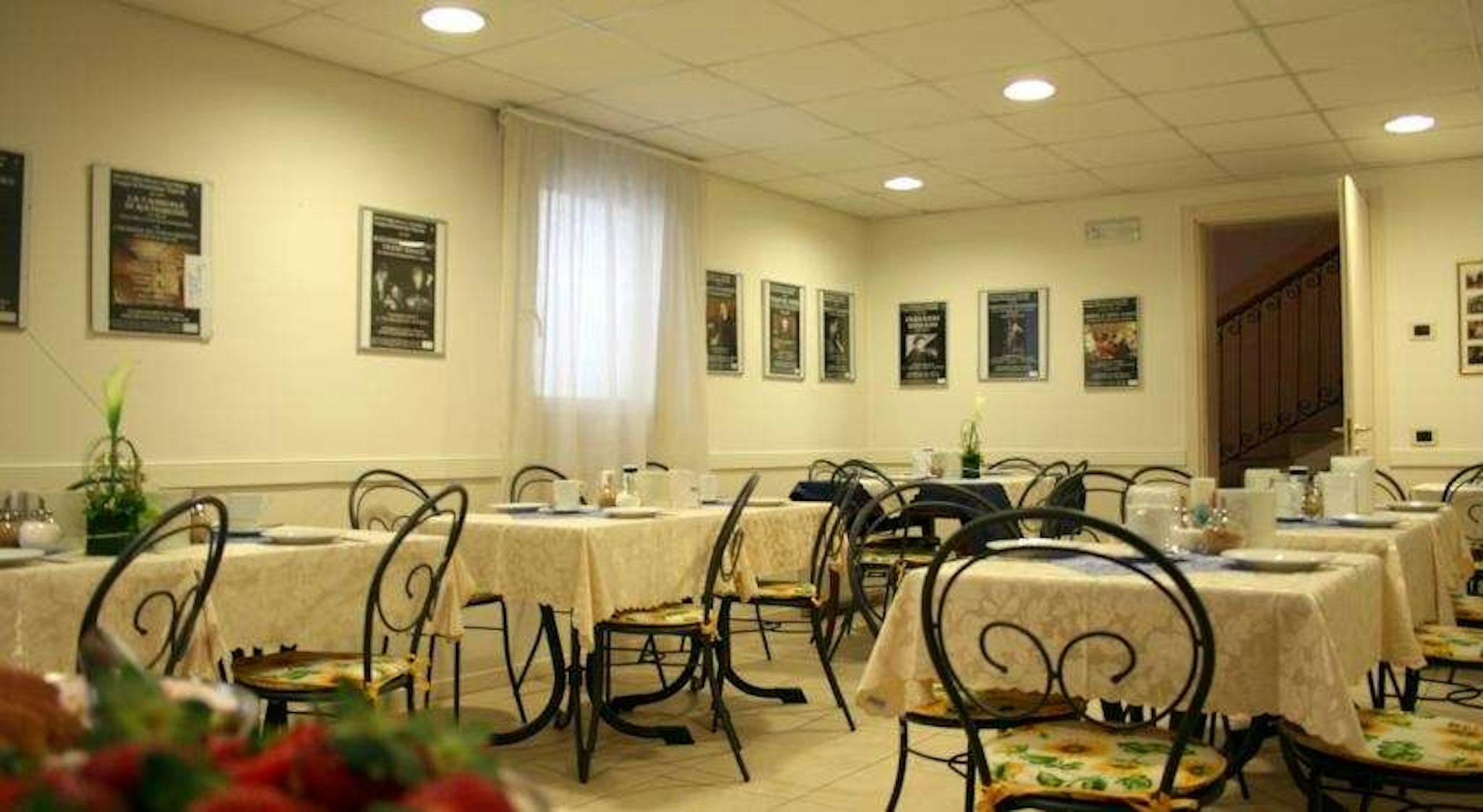 Cristina Hotel 36/40