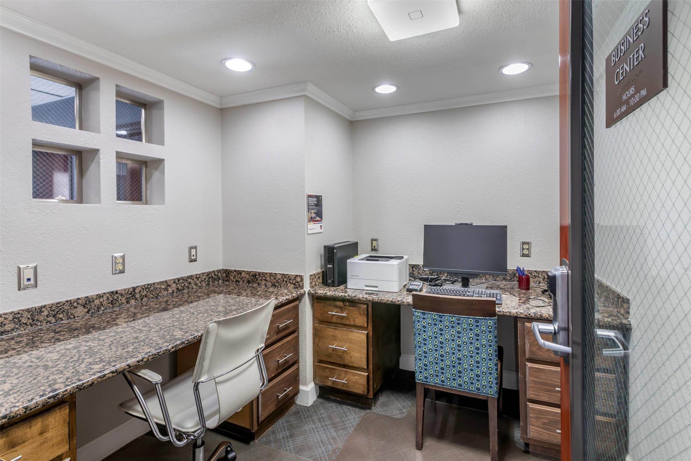 Comfort Suites Downtown Sacramento 40/47