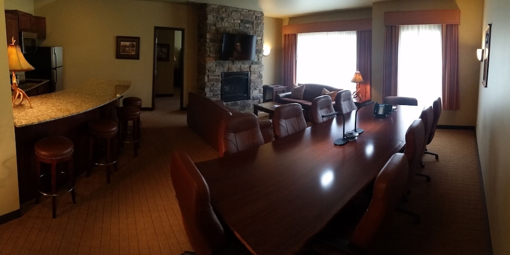 StoneCreek Lodge 41/48