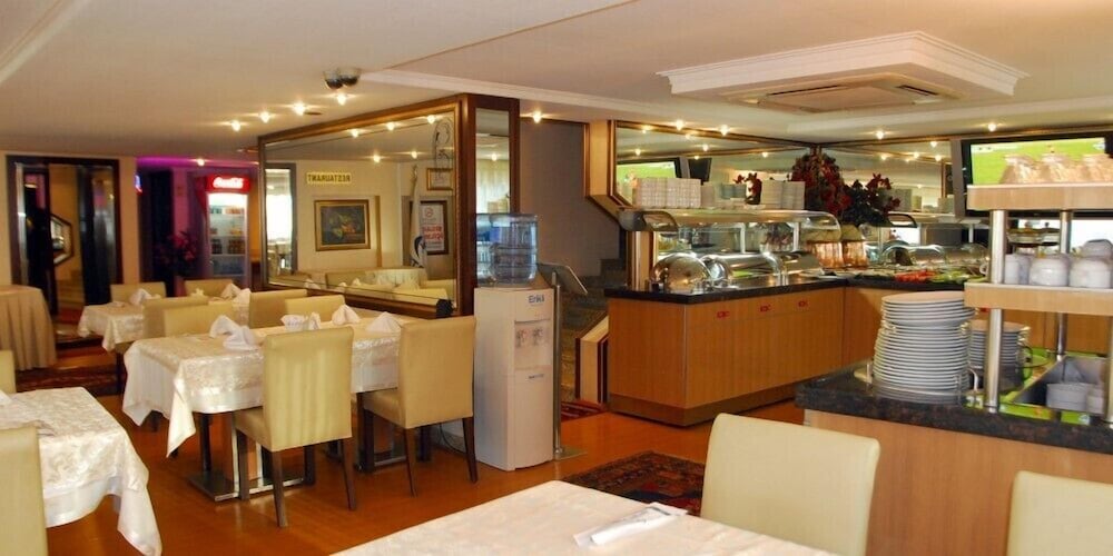 Adana Erten Otel 43/48