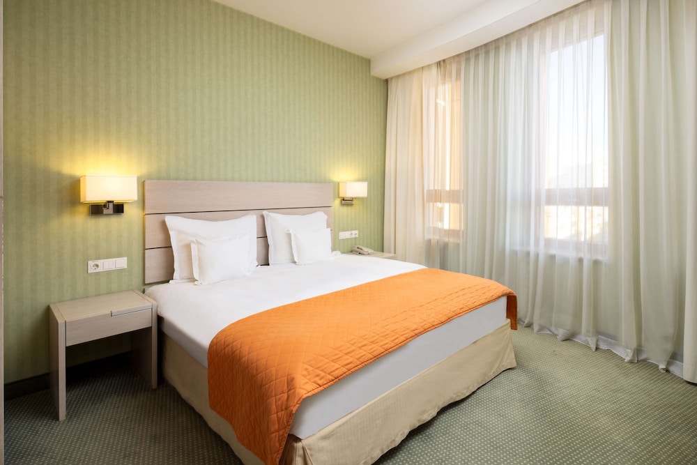 Golden Tulip Ana Tower Sibiu 8/50