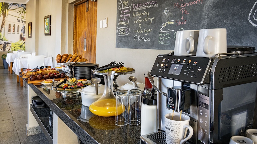 Calvinia Hotel by Country Hotels 12/41