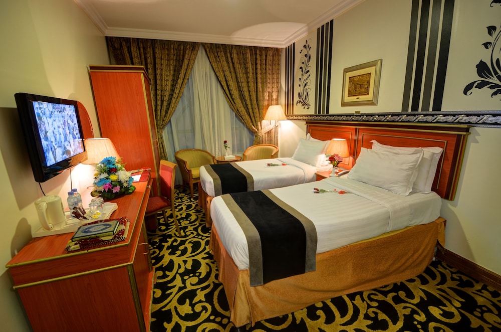 فندق زوار العالمي(Zowar Alalami hotel) 23/43