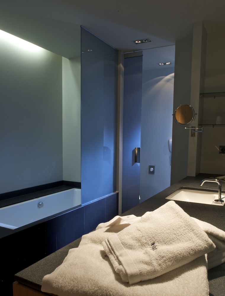 Blu Hotel Puerta De Almansa 14/50