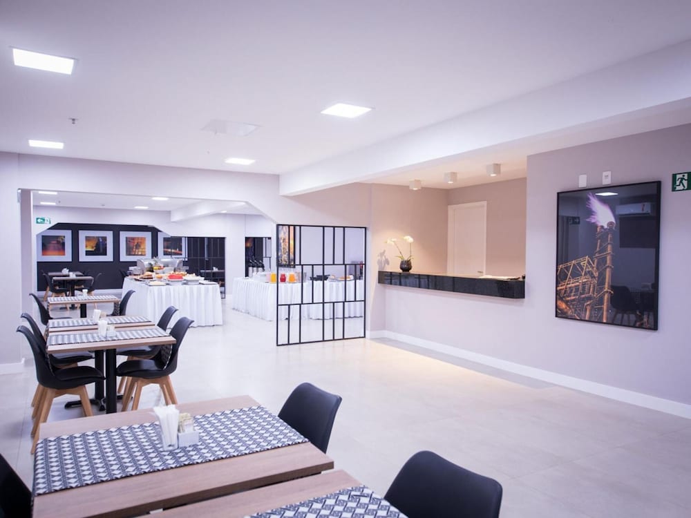 Vila Business Hotel 48/62