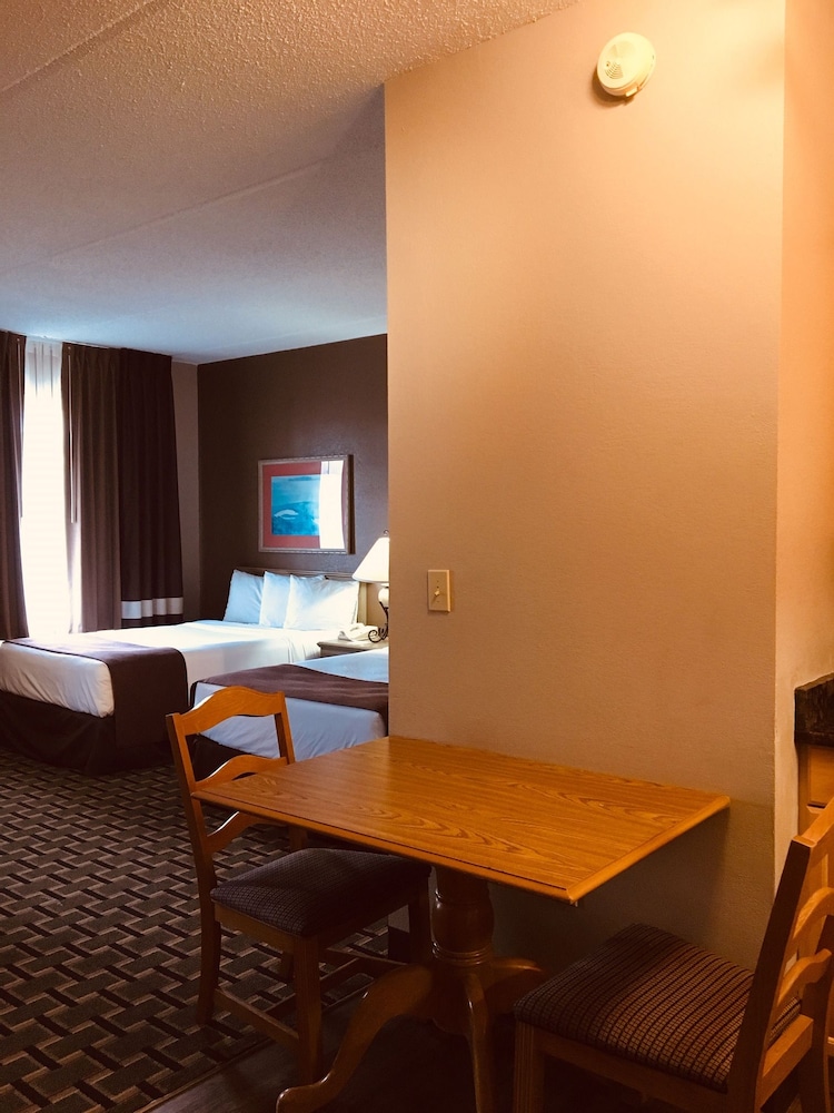 Hawthorn Extended Stay by Wyndham Conyers 16/40