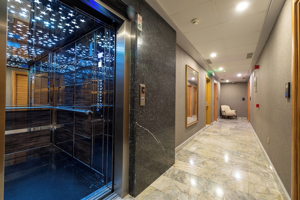 La Wisteria Boutique Hotel 39/66