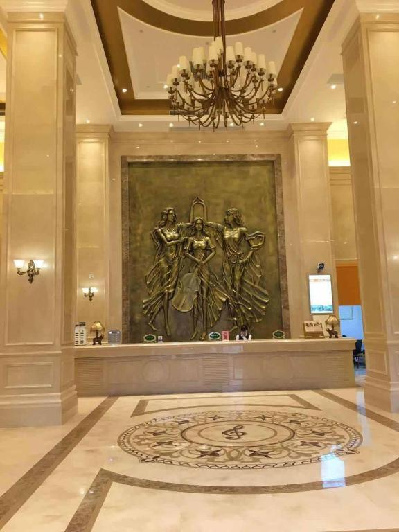 Vienna Hotel (Zhongshan Rainbow Avenue) 10/58