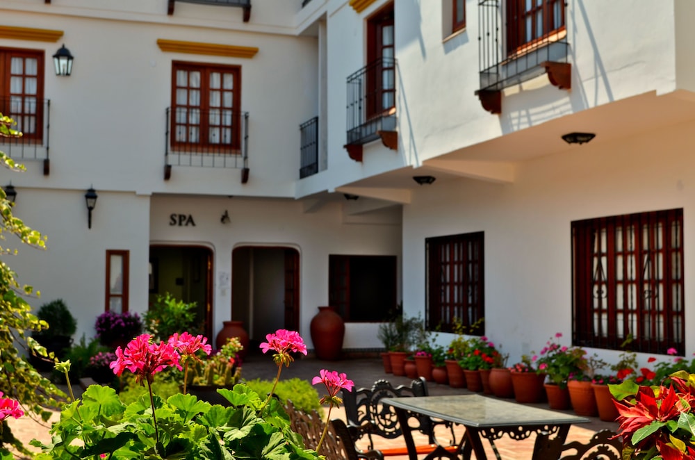 Hotel Asturias 8/56