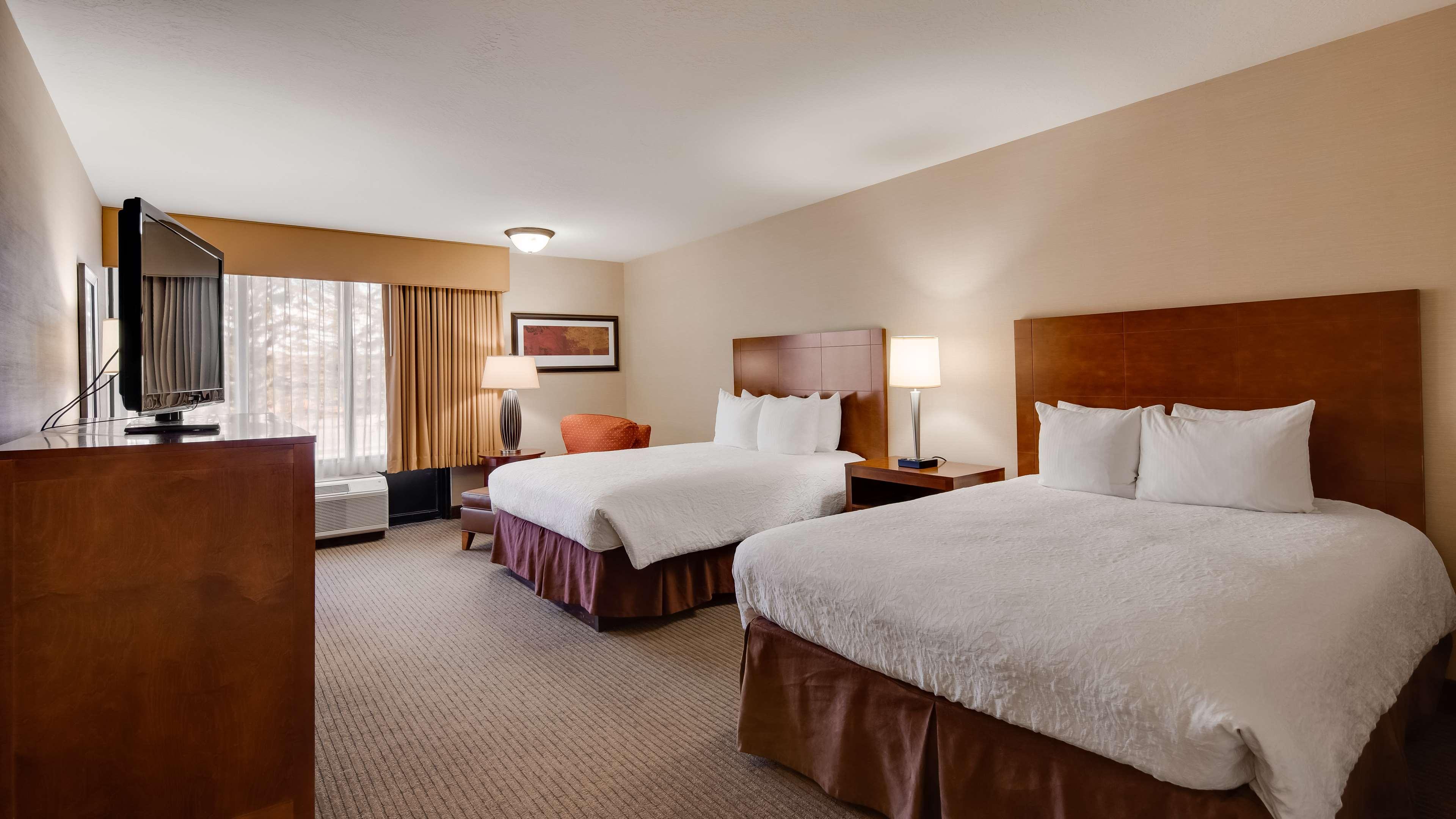 Flat, 2 Queen Beds, Pet Friendly