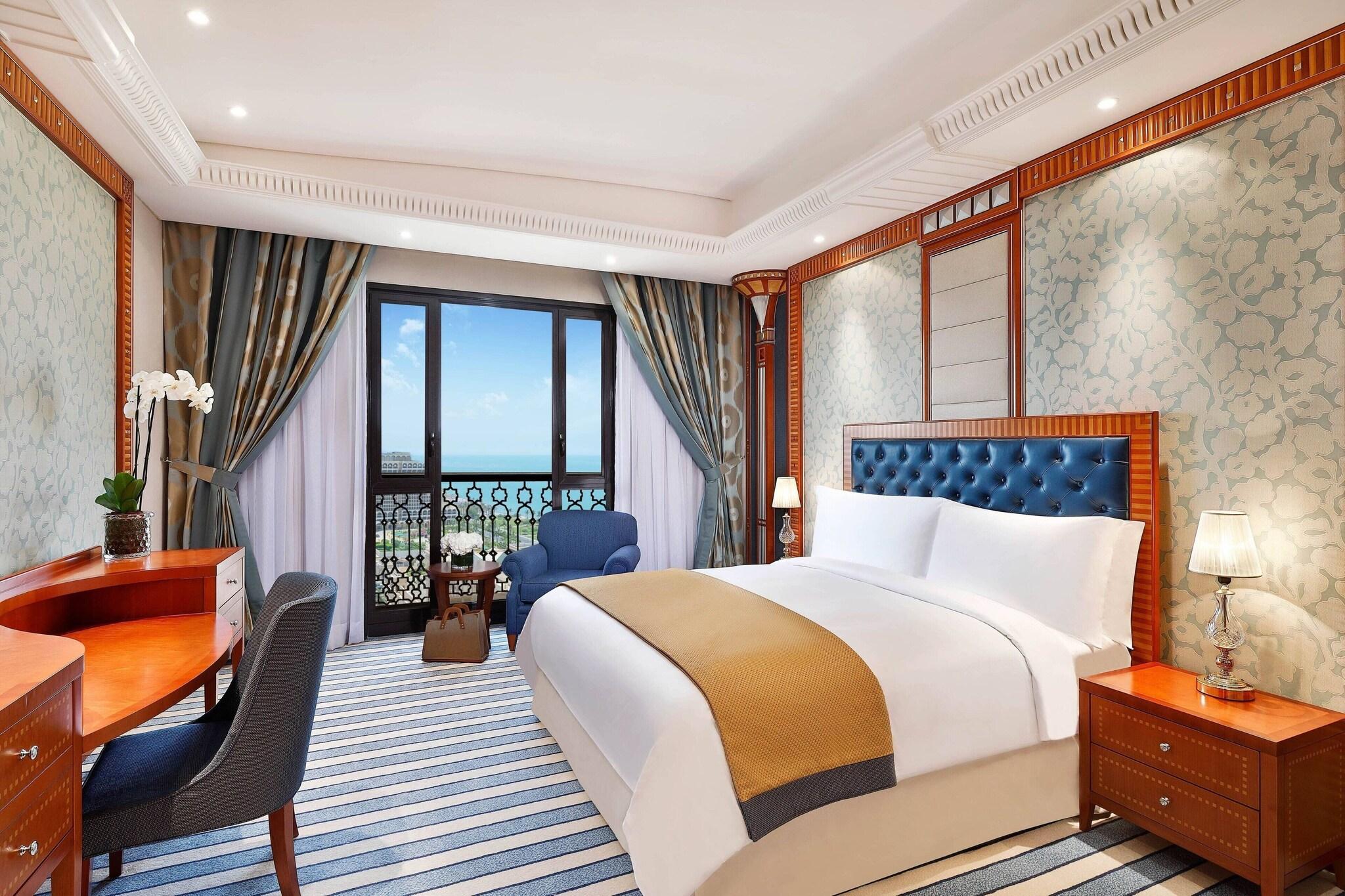 Deluxe, Double Bed