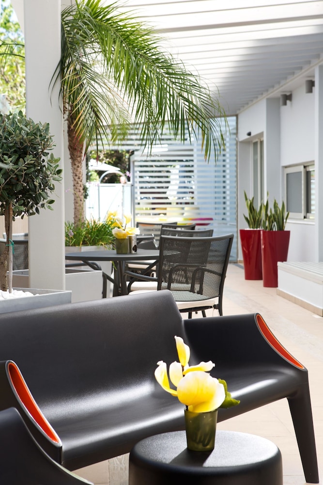 Aquamare Hotel 30/49