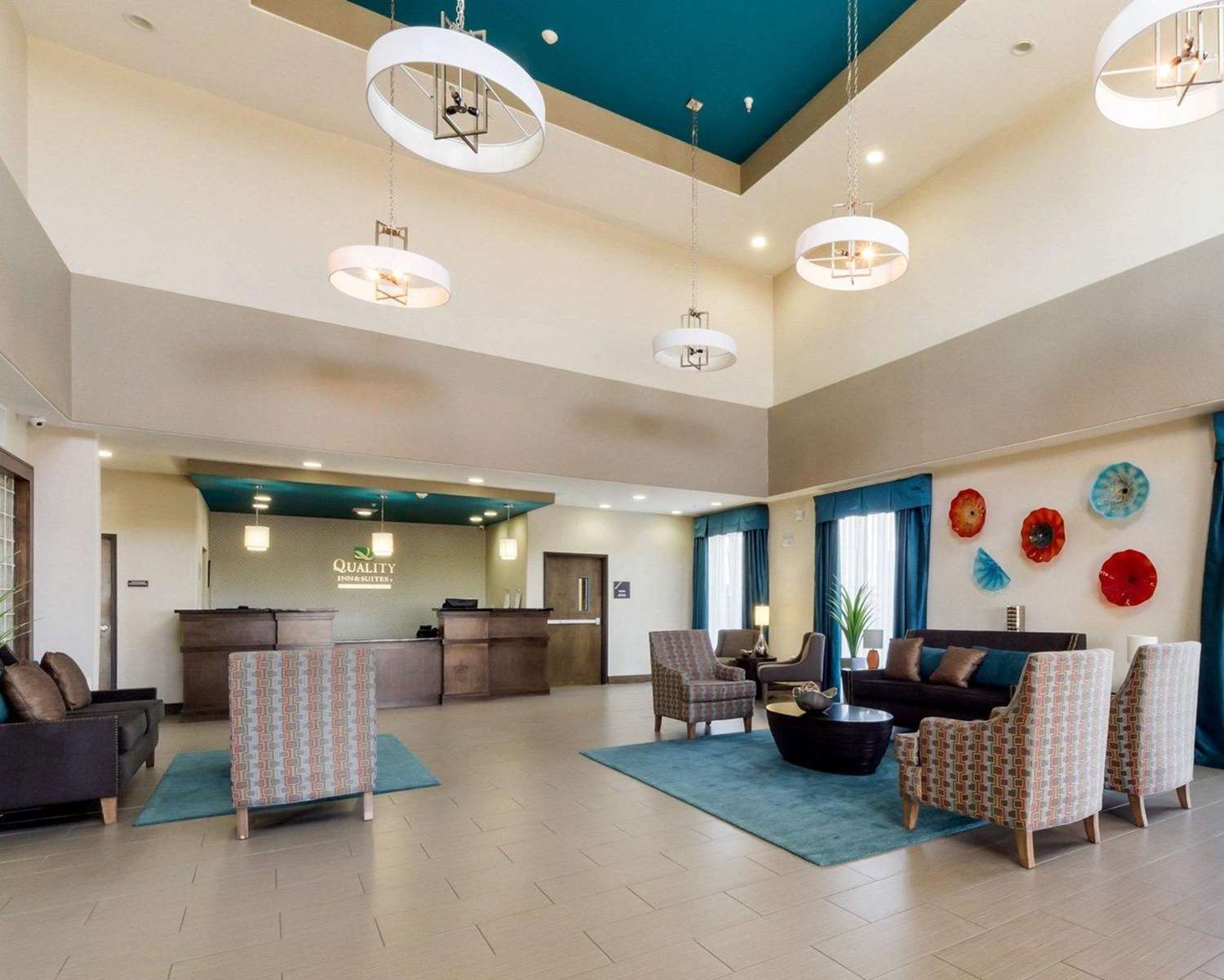 Quality Inn and Suites Victoria East 23/38