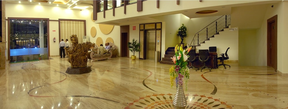 Devashish Hotel 8/27