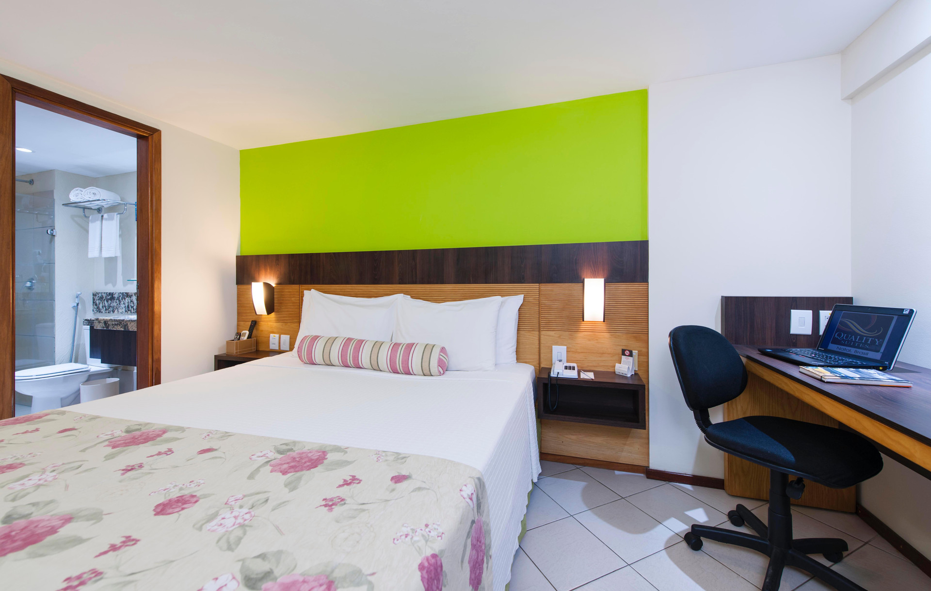 غرفة قياسية، Quality Suites Natal Ponta Negra 2/4