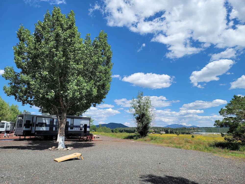 Grand Canyon RV Glamping 77/81