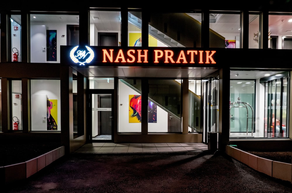 Nash Pratik Hotel 23/26