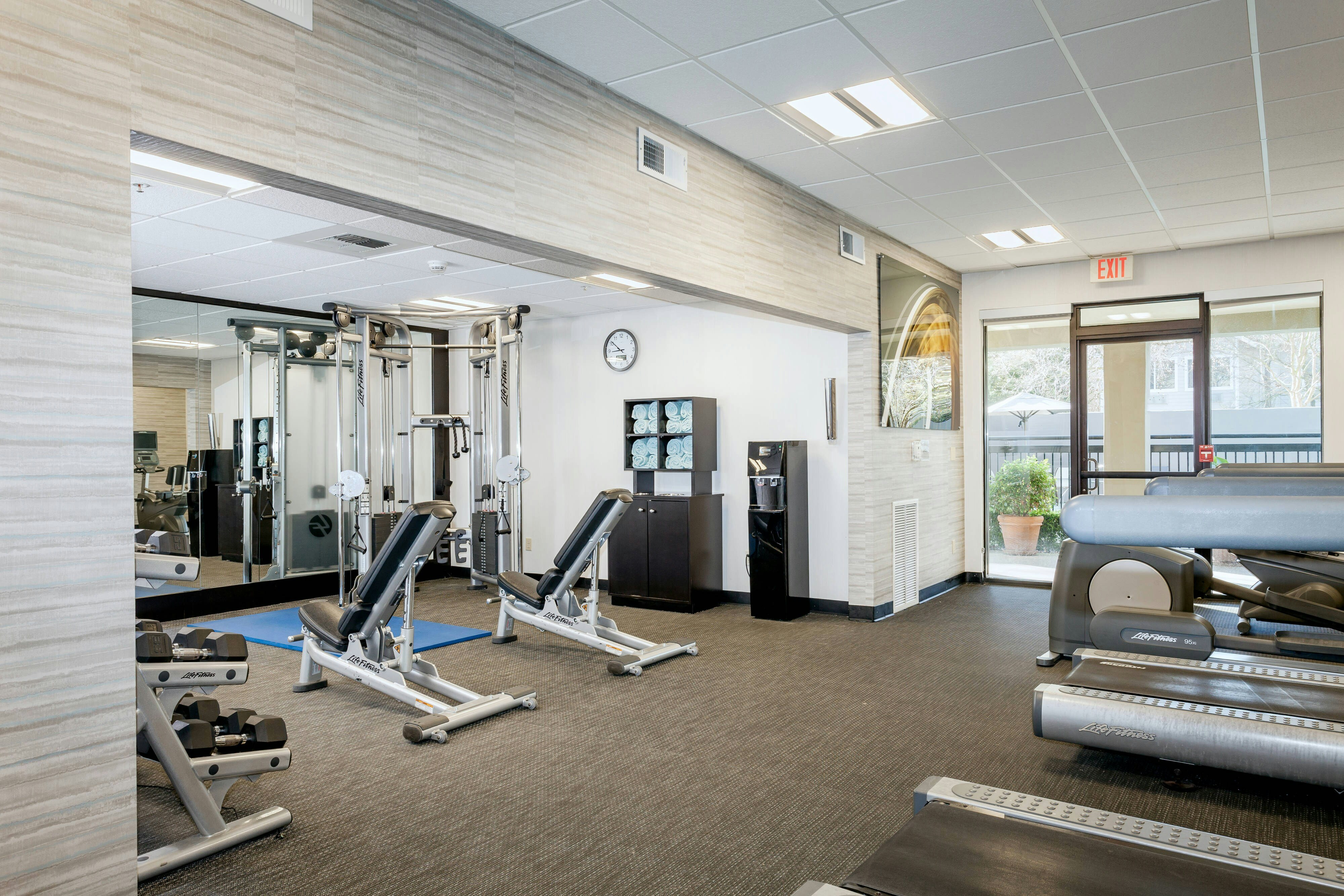 Courtyard by Marriott Stockton 14/34