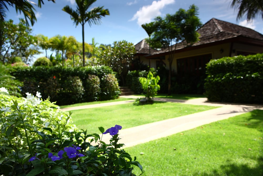 Paitan Villas Resort 30/39