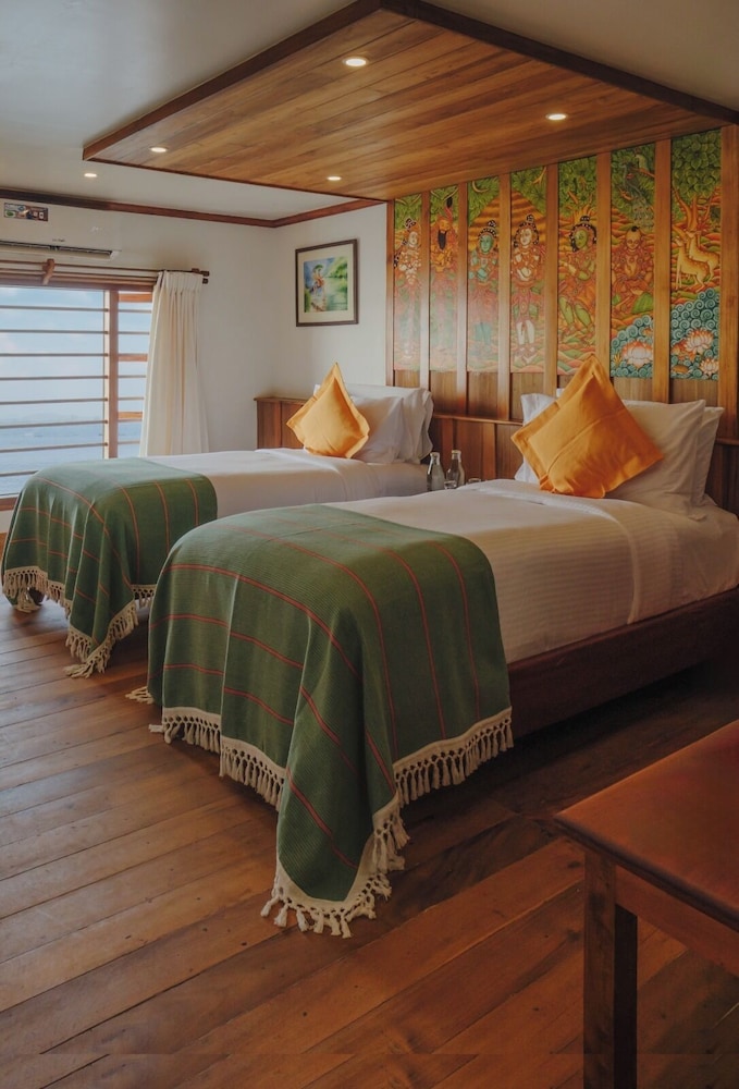 Kumarakom Lake Resort 11/50