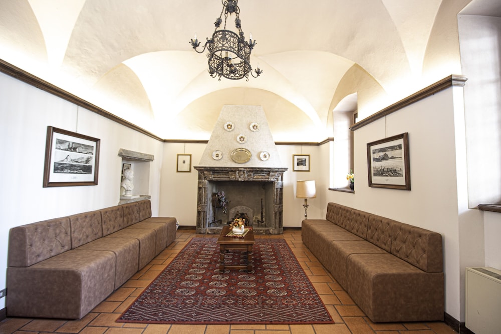 Hotel Il Chiostro 40/66