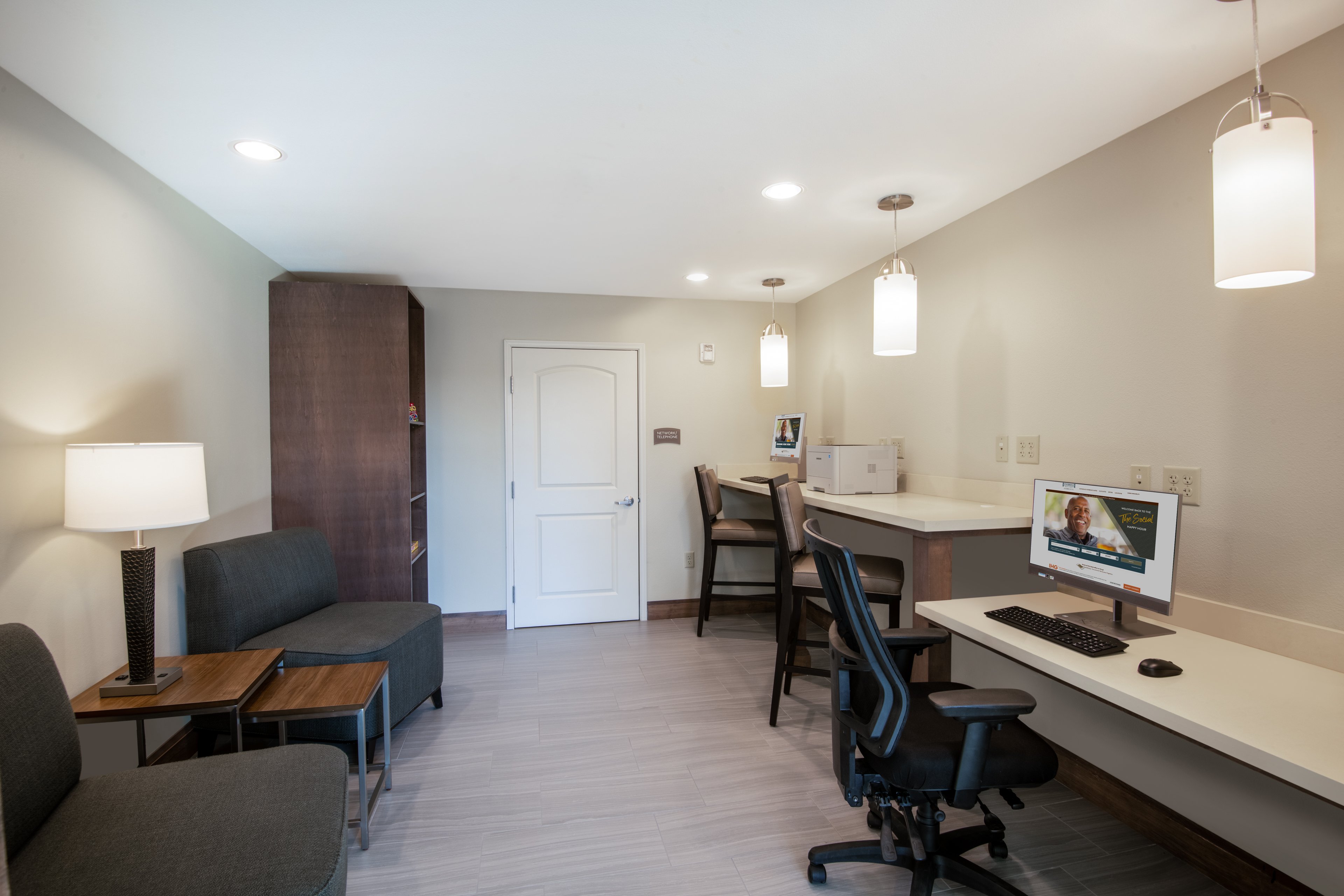 Staybridge Suites Scottsdale - Talking Stick 43/48