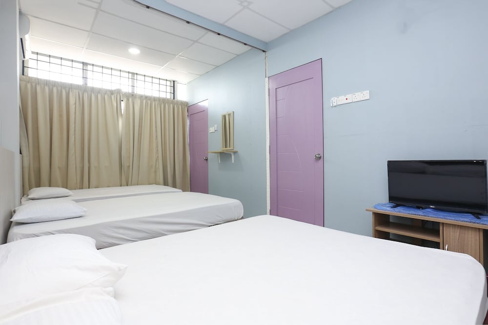 SPOT ON 89796 D'noor Budget Inn 7/27