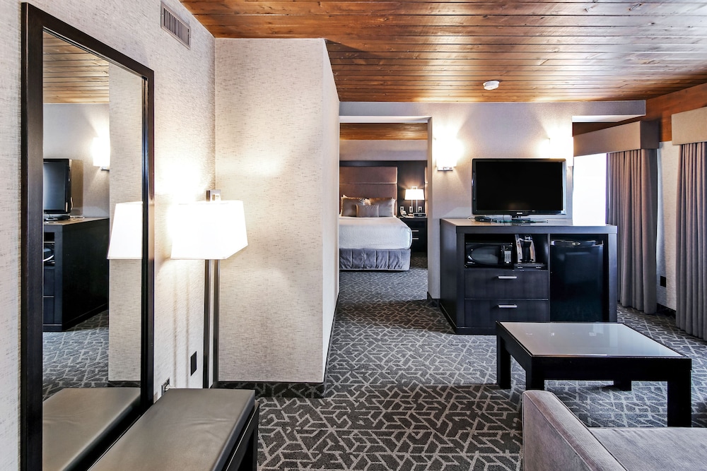Best Western Plus Banff International Lodge 34/42