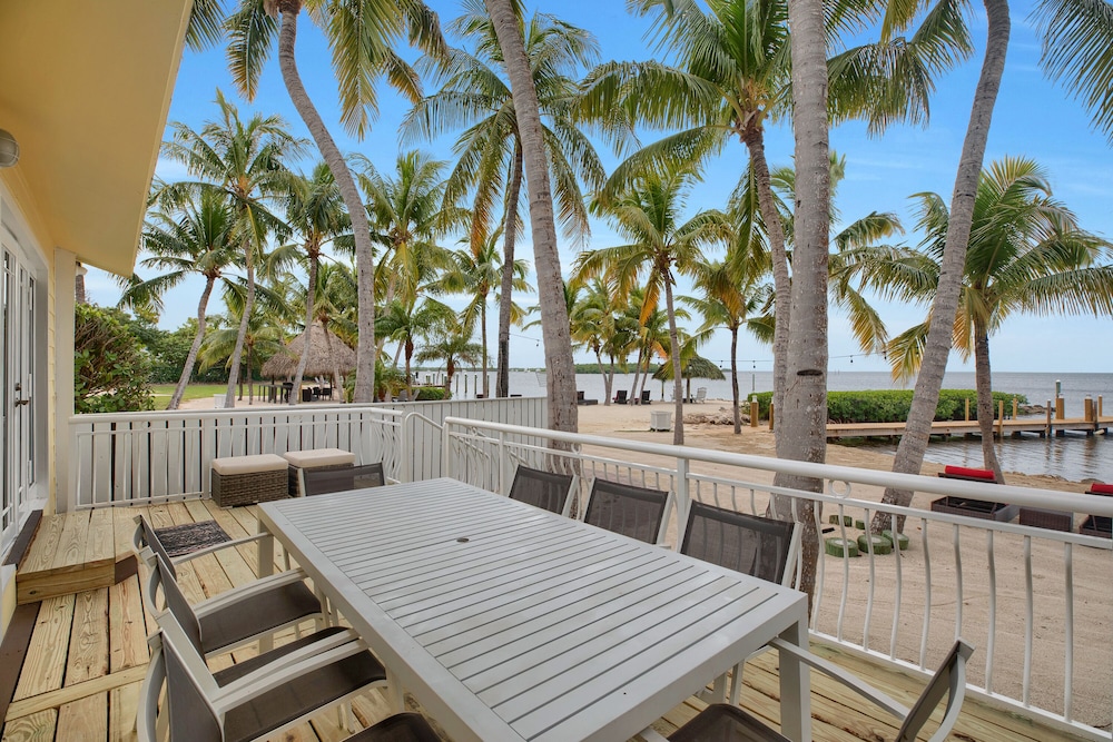 Atlantic Bay Resort 31/50