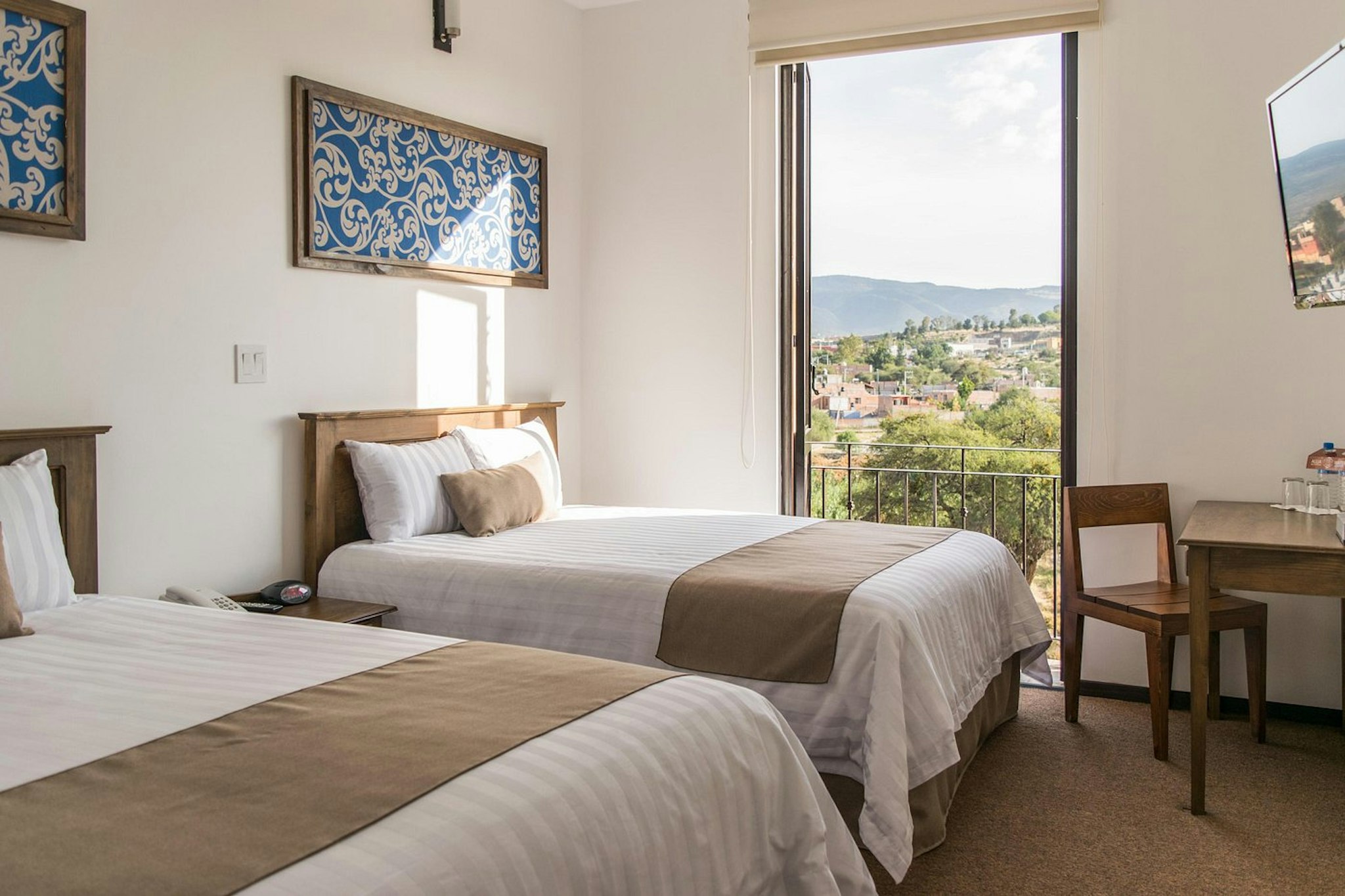 Hotel La Estacion 12/31