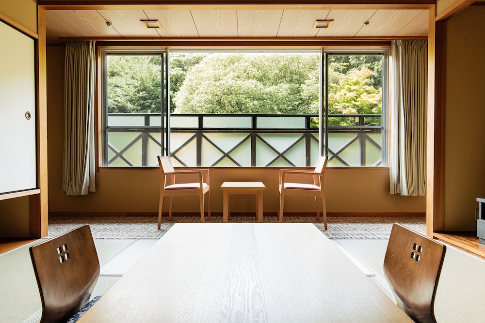 Japanese, 4 Futon Beds, No Bathroom، Kamenoi Hotel Arima 2/3
