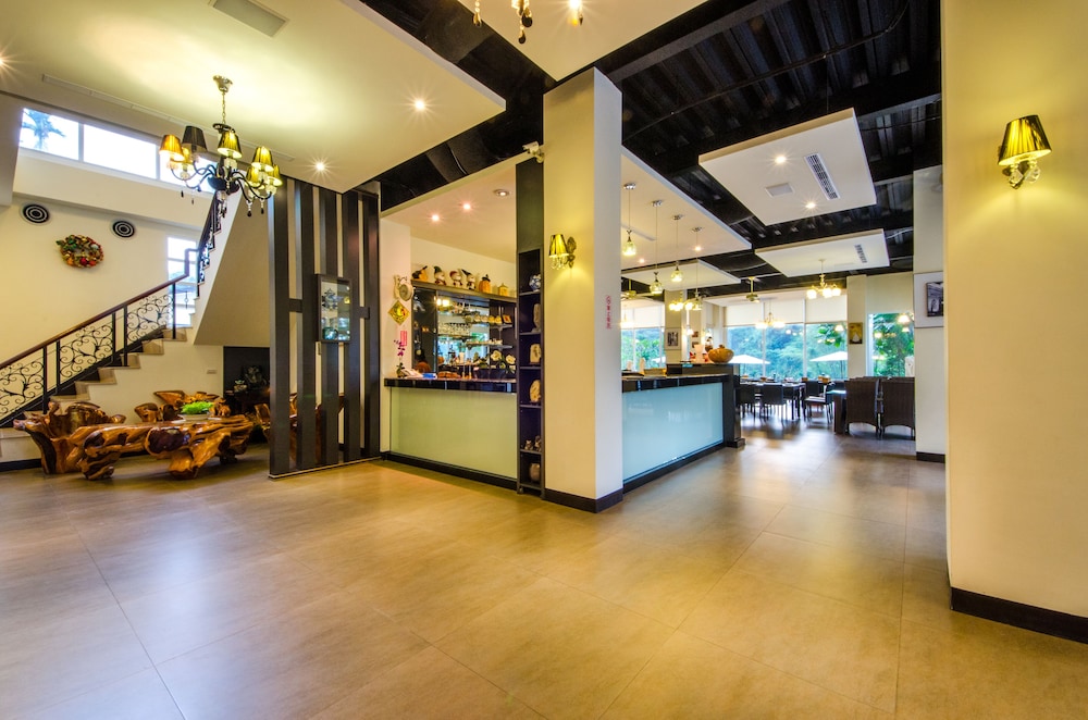 Butchard Villas Sun Moon Lake 8/45