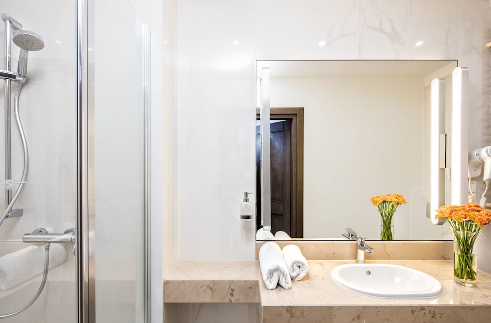 Residence Szary 15/71
