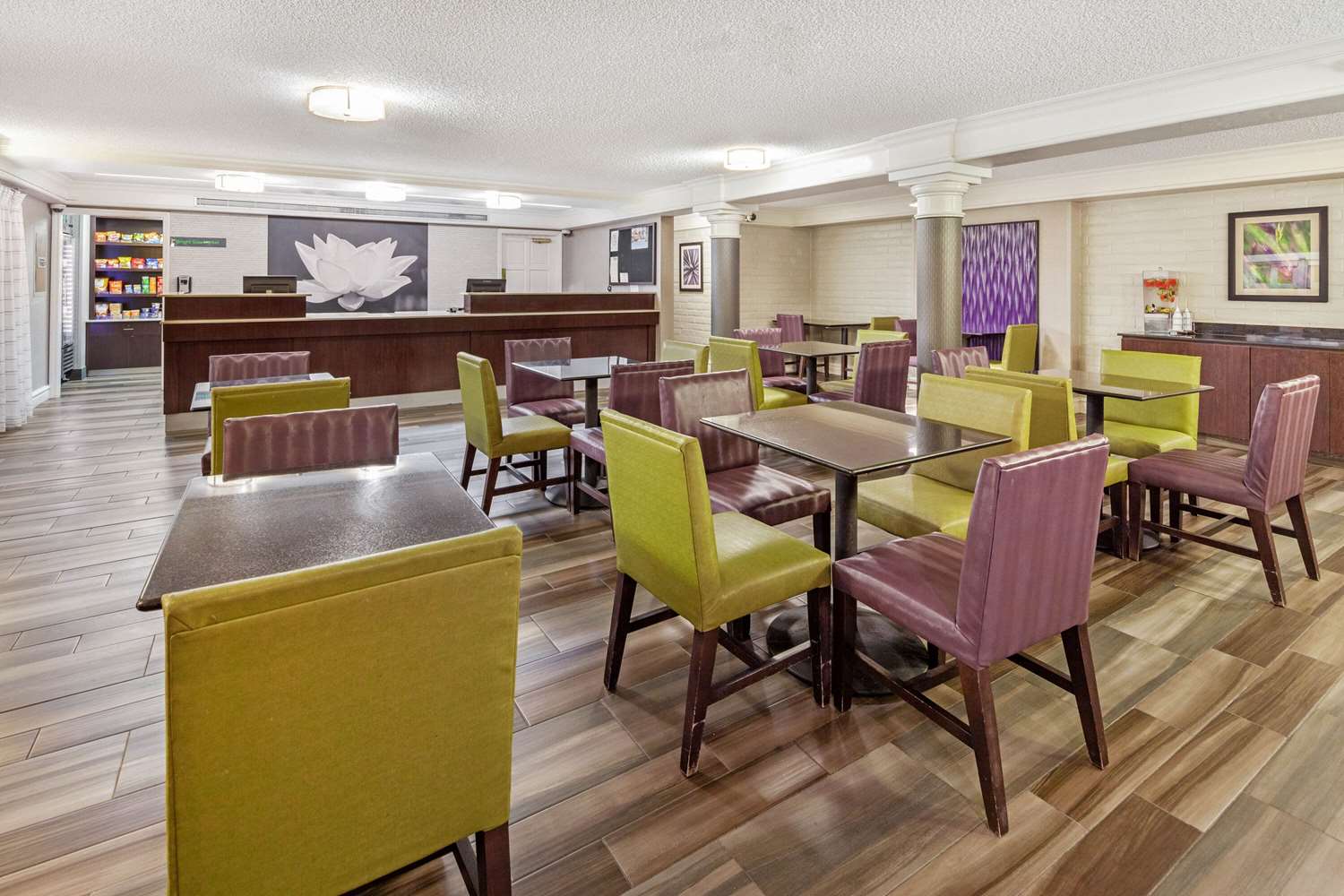 La Quinta Inn Ventura 20/30