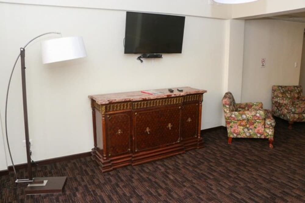 Hotel Plaza Nunoa 3/37