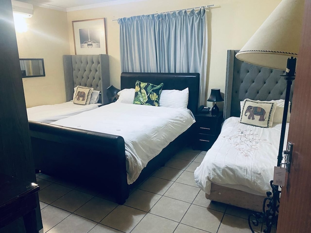 Pale Bohemia B&B 18/35