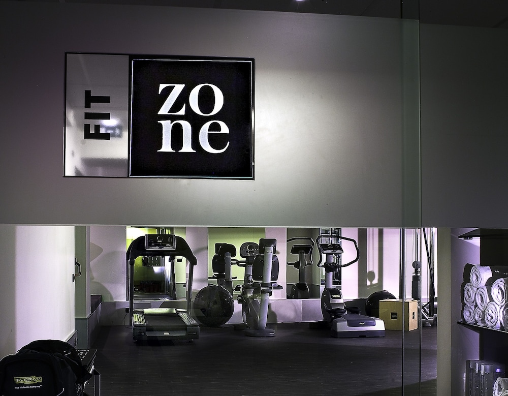 Zone Hotel 11/20
